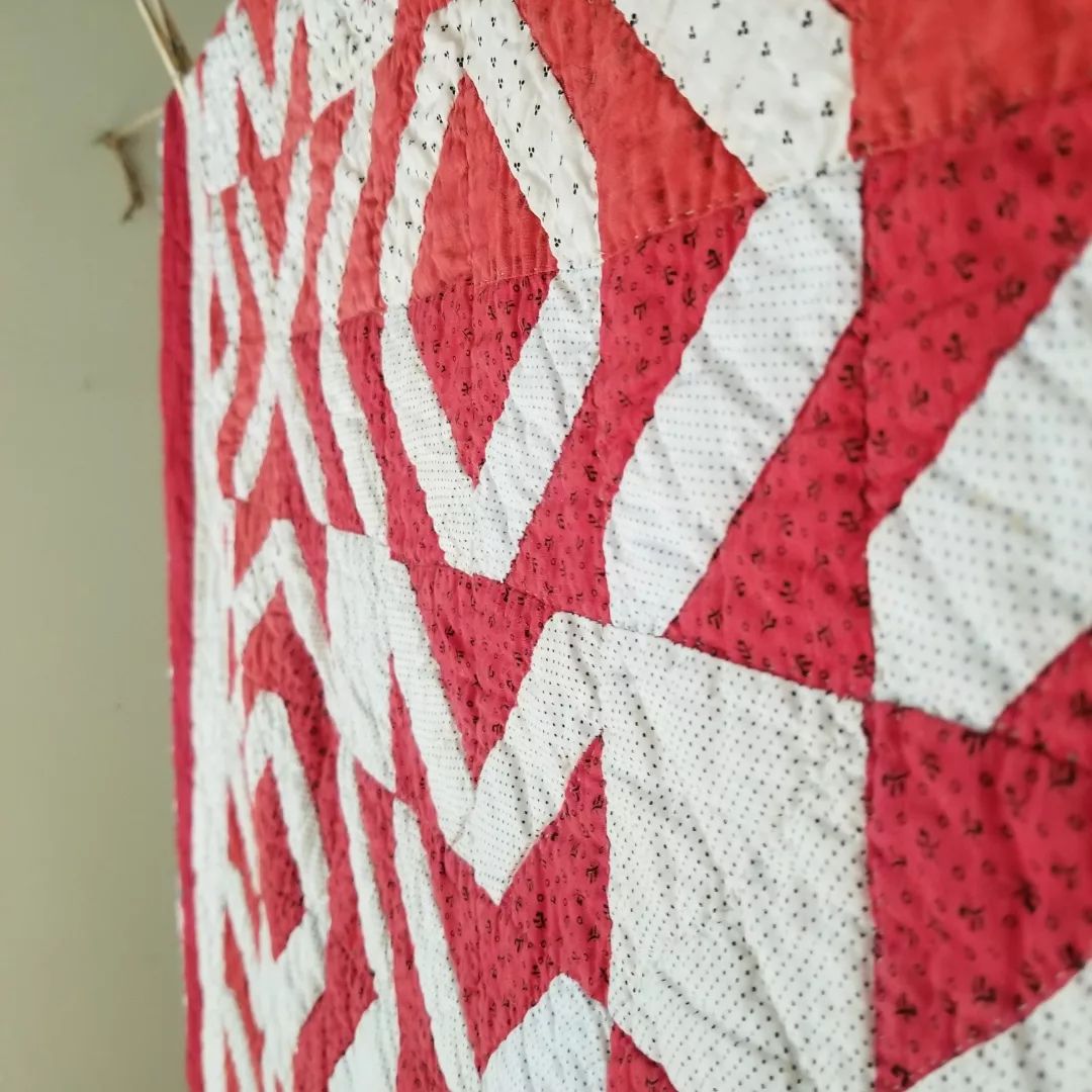 X and Os Red and Floral Quilt