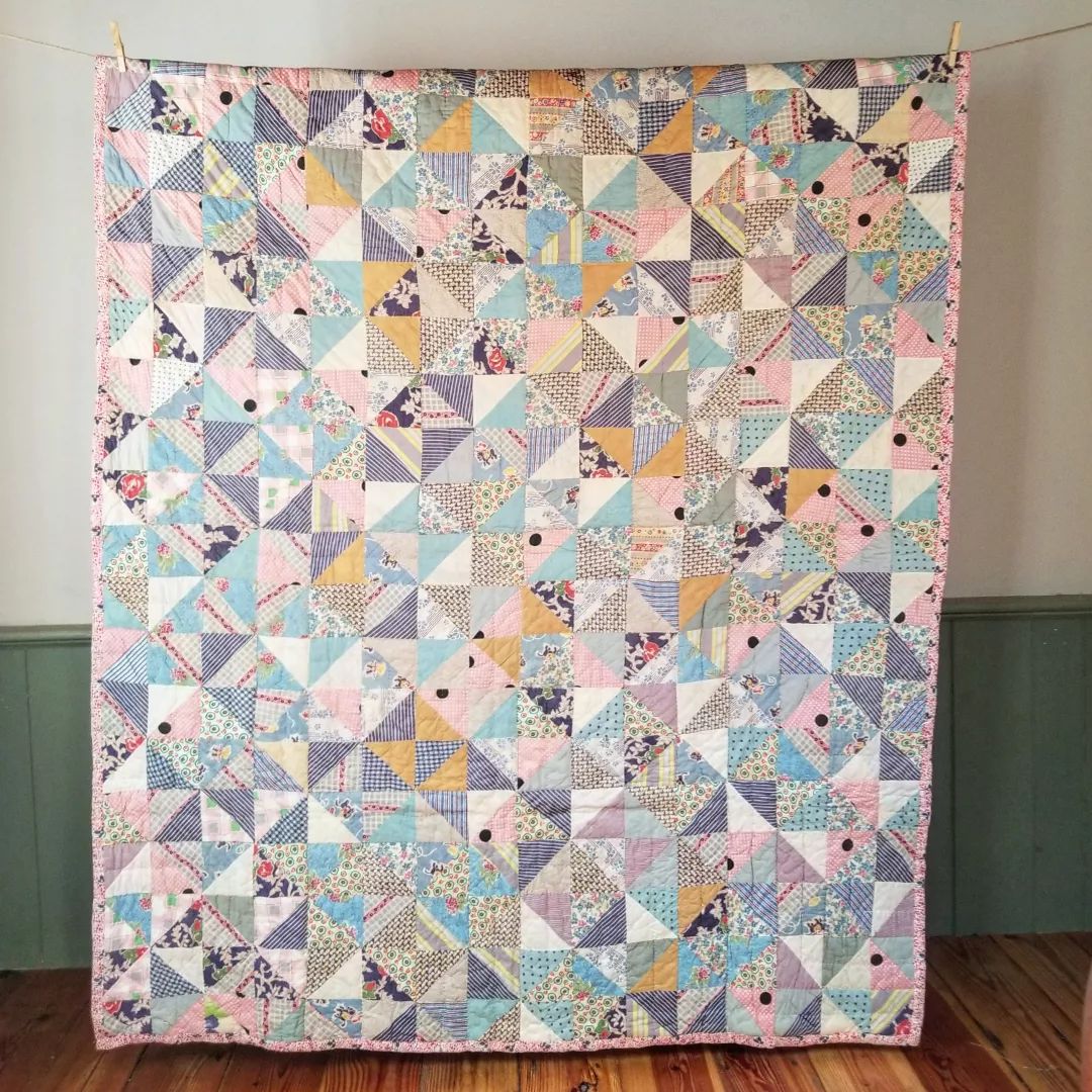 Half Triangle Feed Sack Quilt
