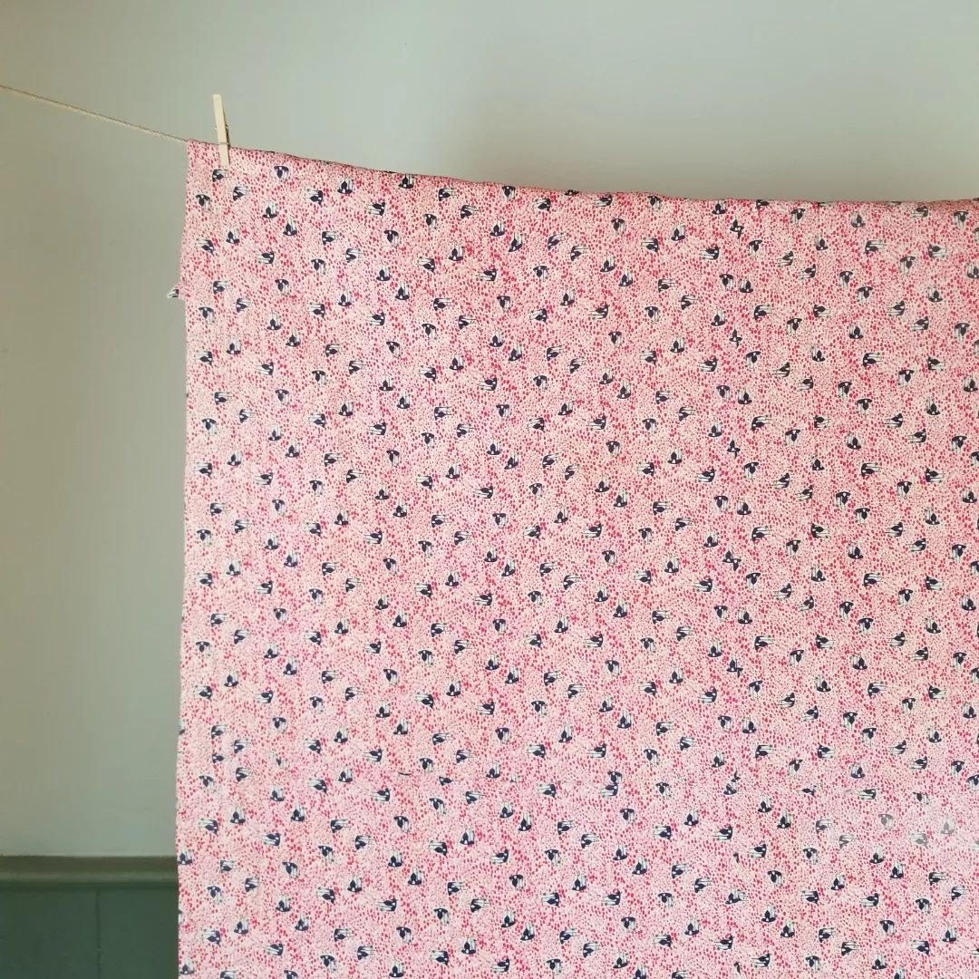 Half Triangle Feed Sack Quilt