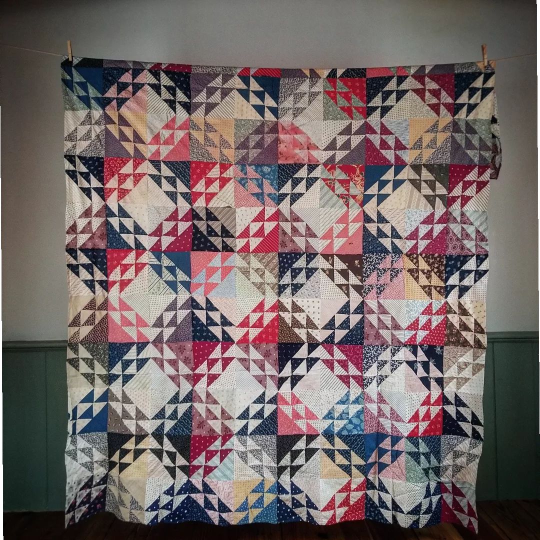 Ocean Waves Quilt Top 4