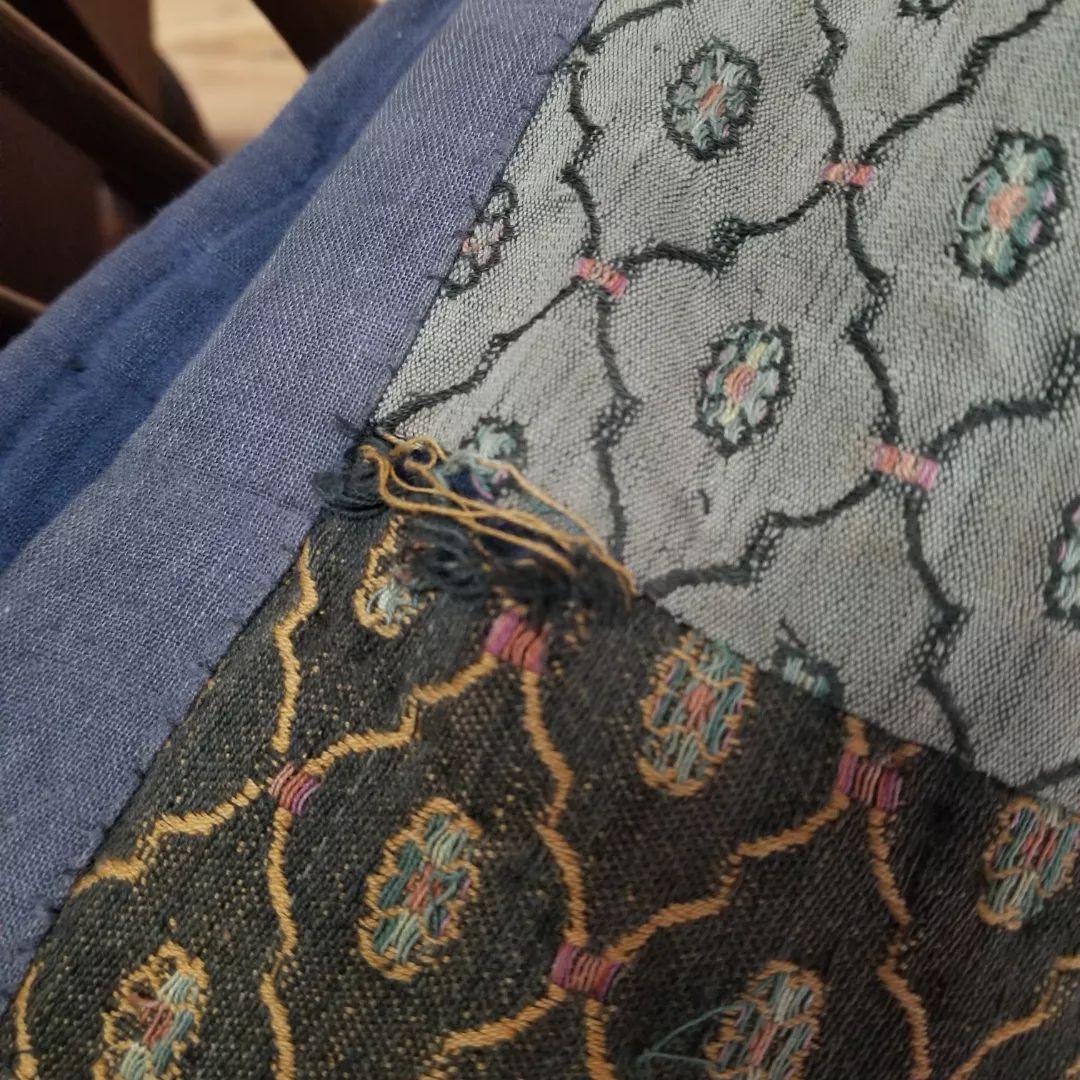 Jacquard Quilt