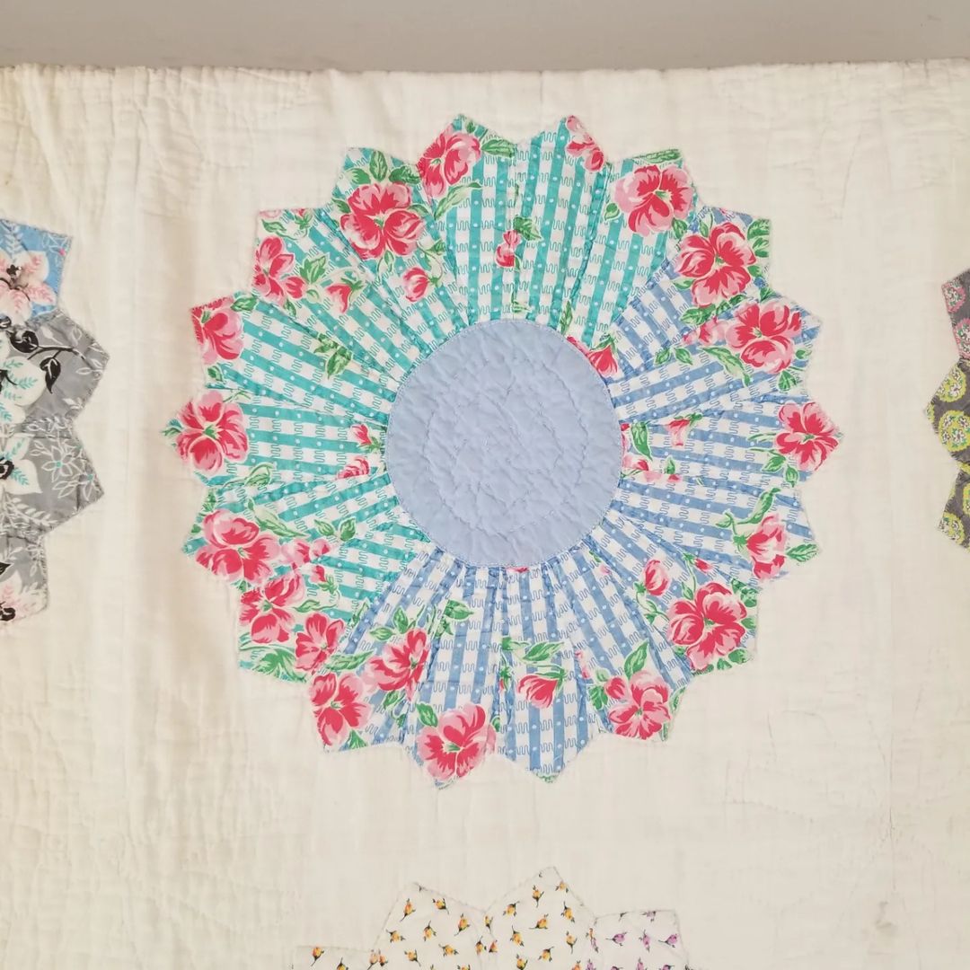 Friendship Flower, Feedsack Quilt