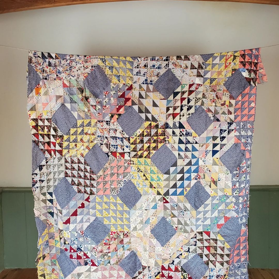 Ocean Waves Quilt Top