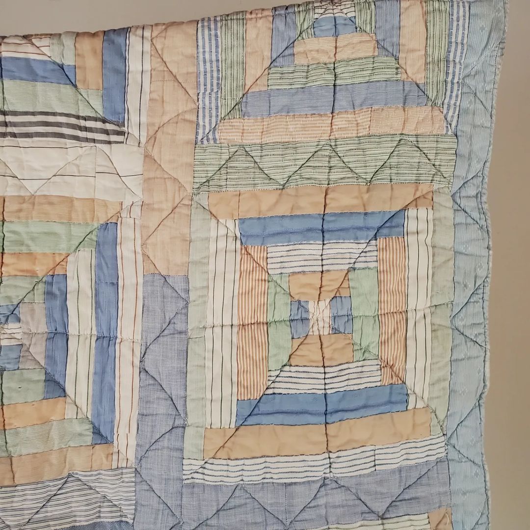 Log Cabin Crib Quilt