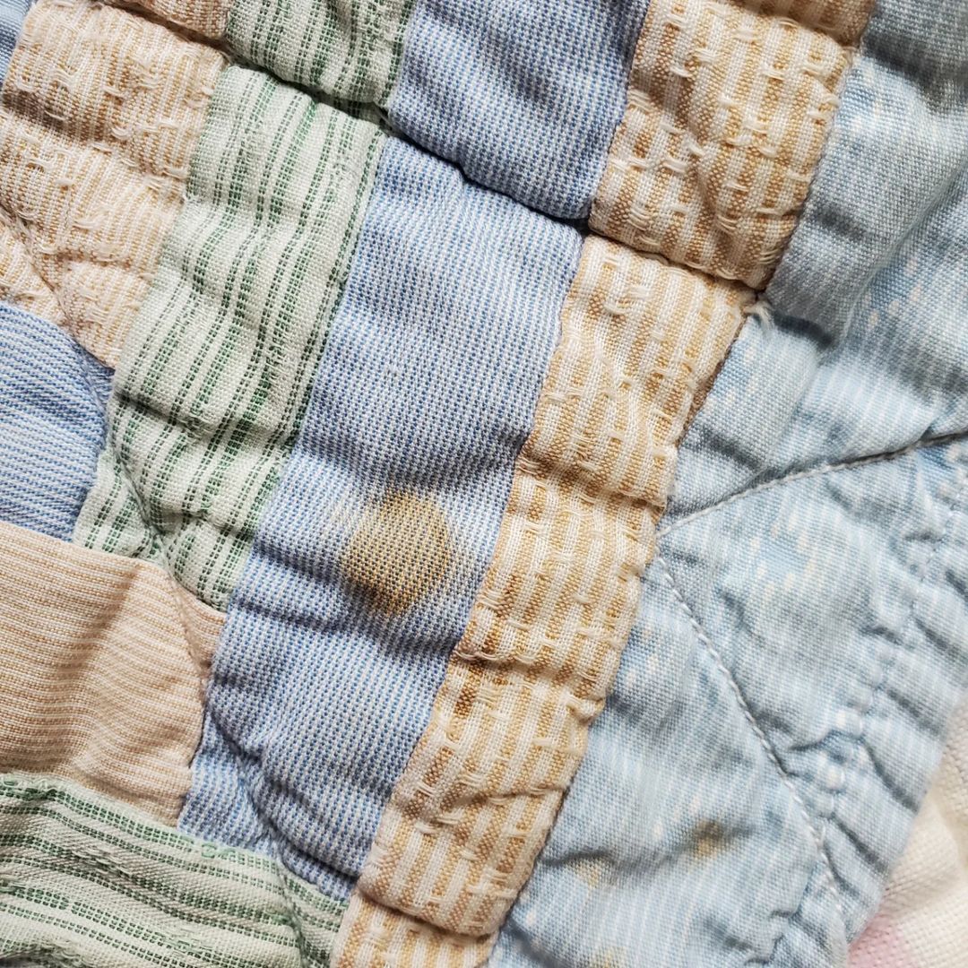 Log Cabin Crib Quilt
