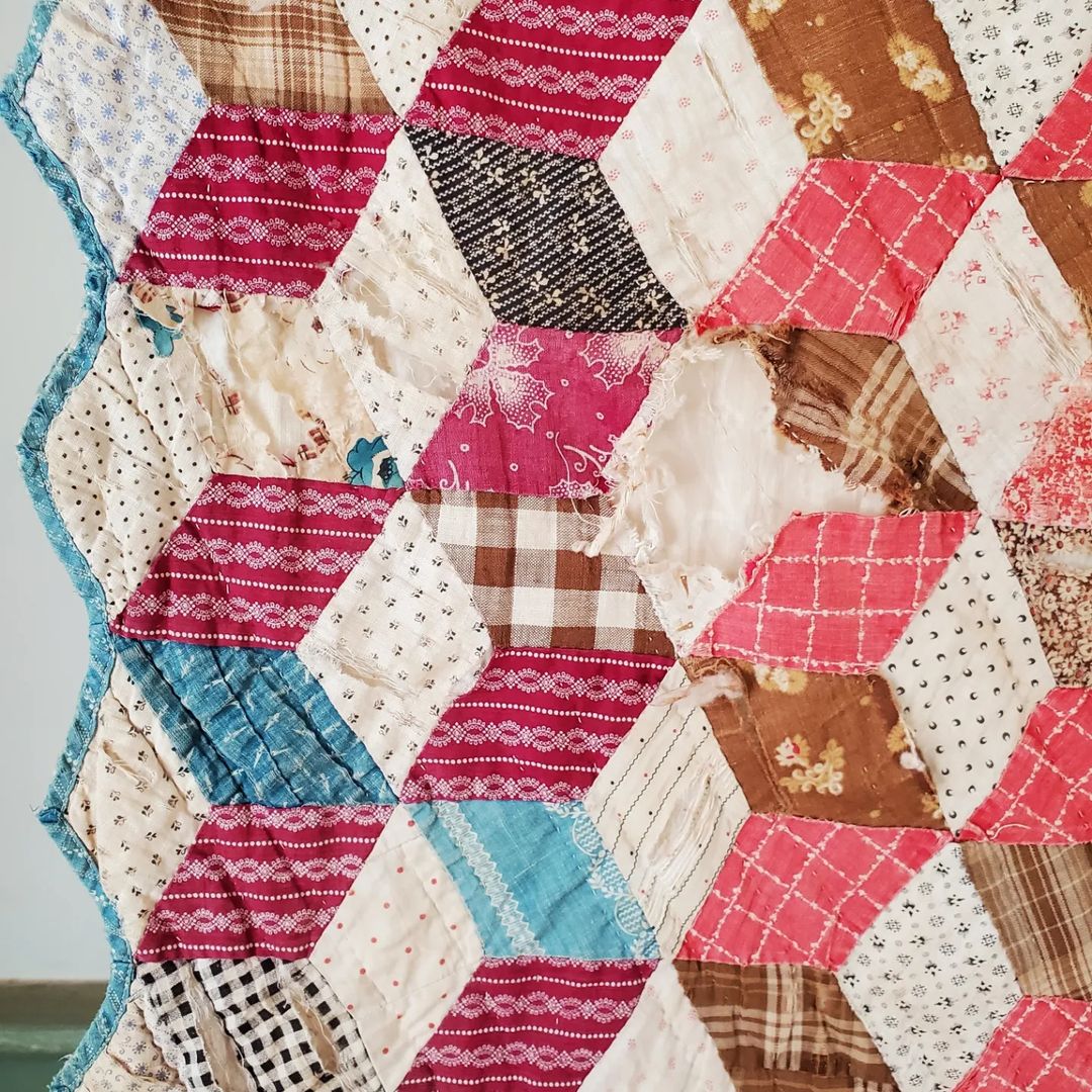 Little Tumbling Block Quilt