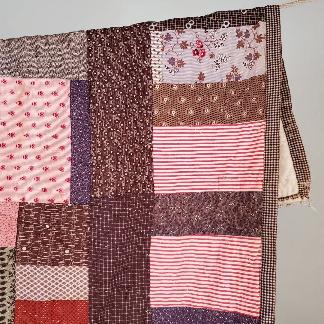 PA Mourning and Madder Quilt