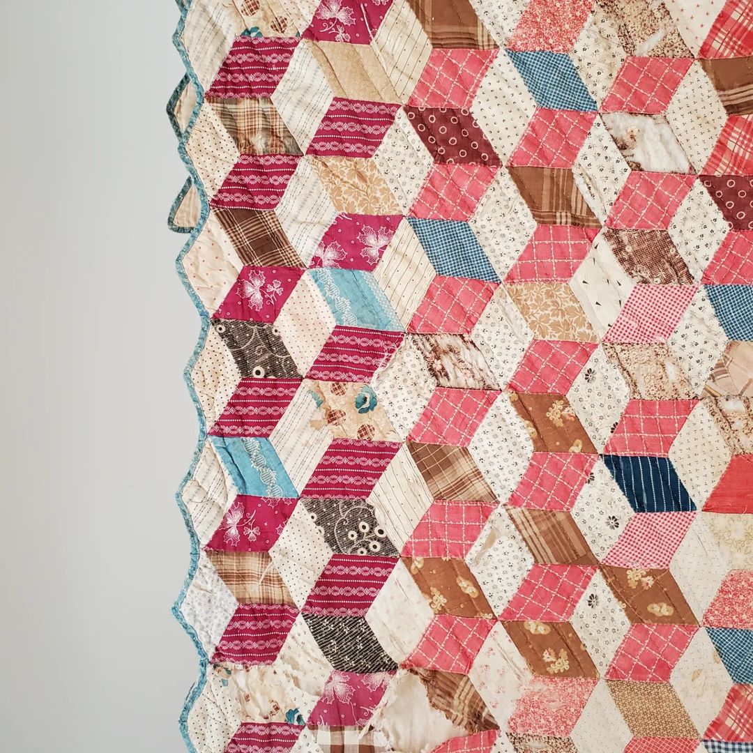 Little Tumbling Block Quilt
