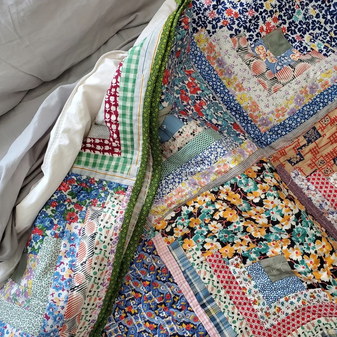 Floral Log Cabin Quilt
