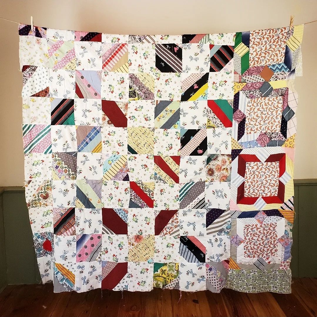 Sugar Hens and Shirting Quilt Top