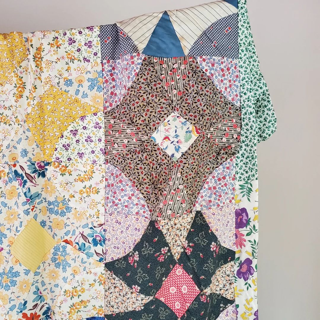 Maltese Cross Quilt, Untied