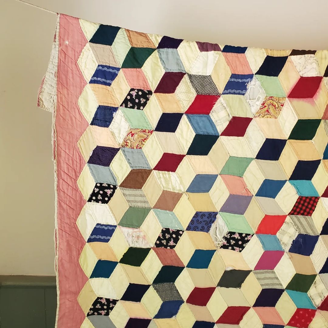 Tumbling Block Quilt