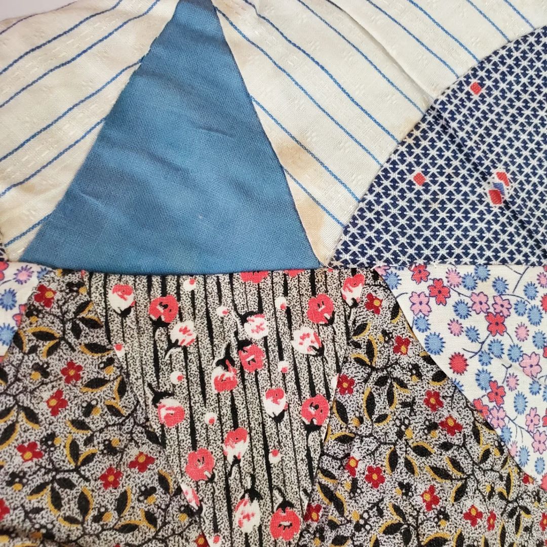 Maltese Cross Quilt, Untied