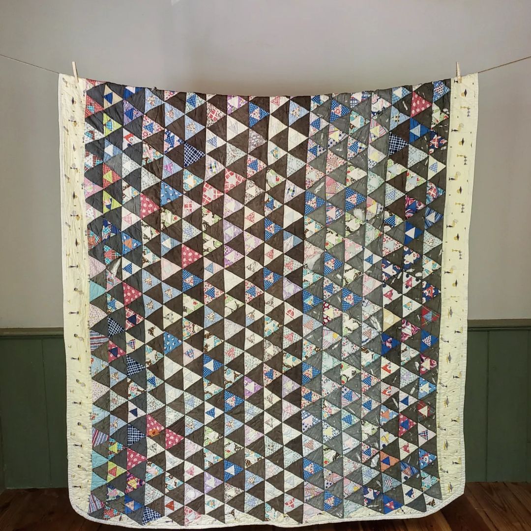 Gray Triangles Quilt