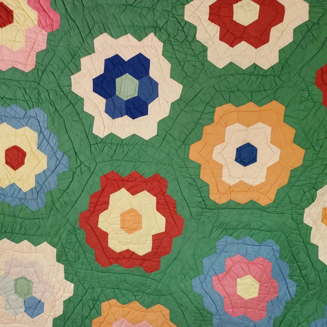 Green Garden Path Quilt
