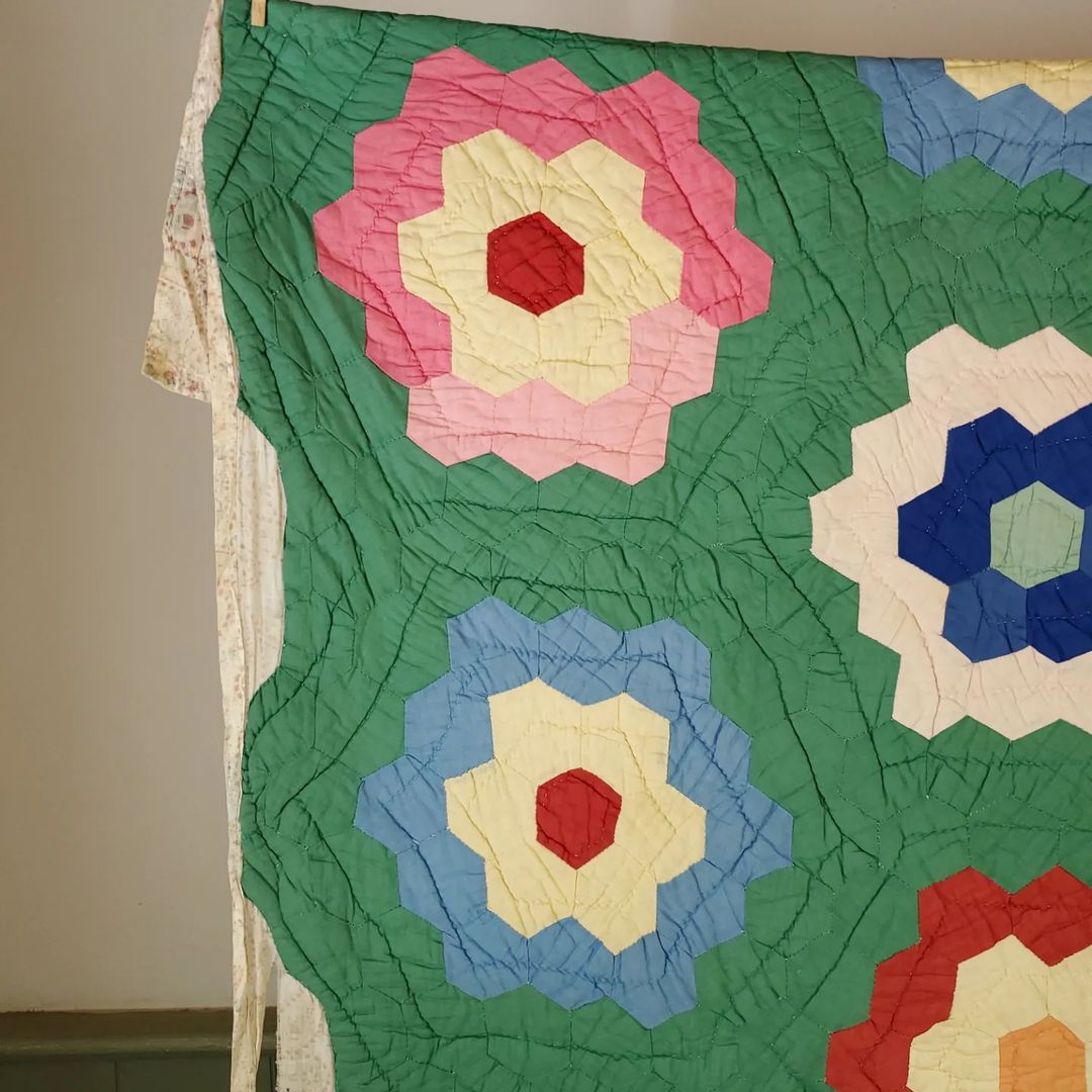 Green Garden Path Quilt