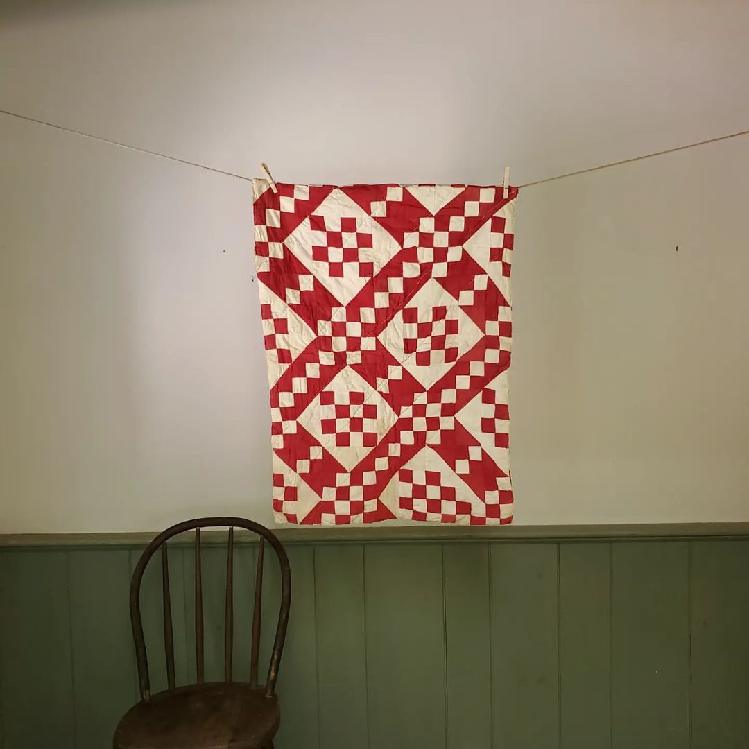 Jacob's Ladder Doll Quilt