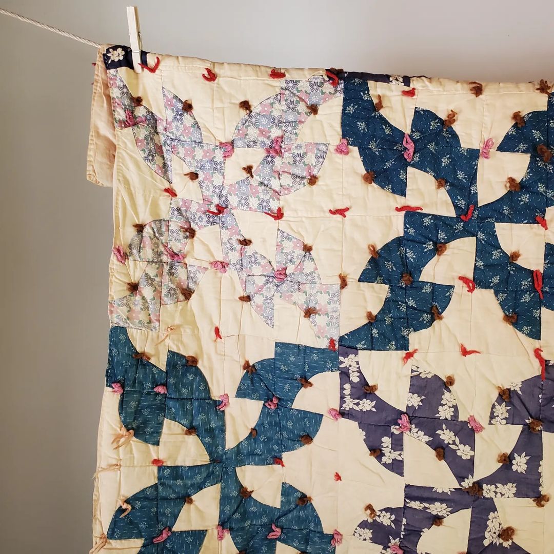 Hand Tied Drunkard's Path Quilt
