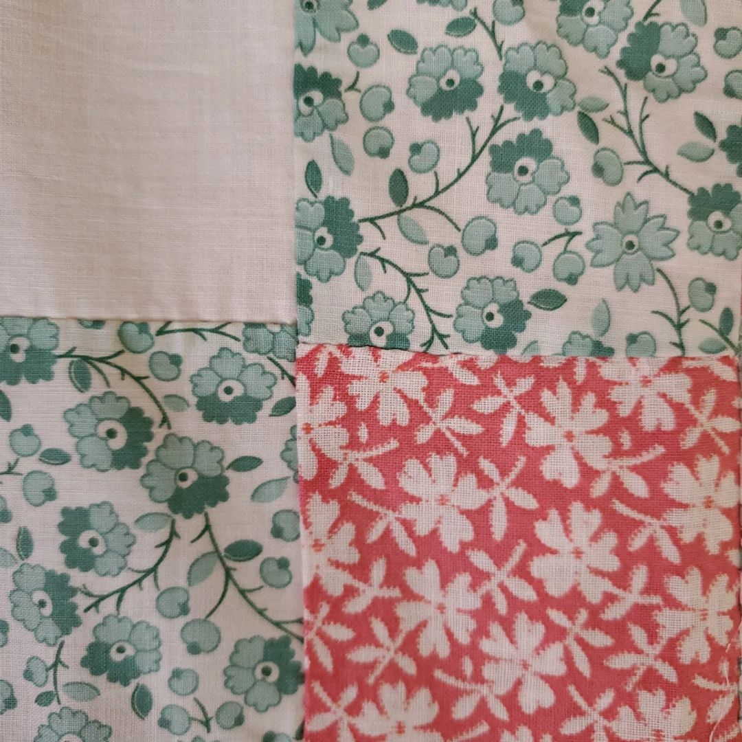 Floral Irish Chain Quilt Top