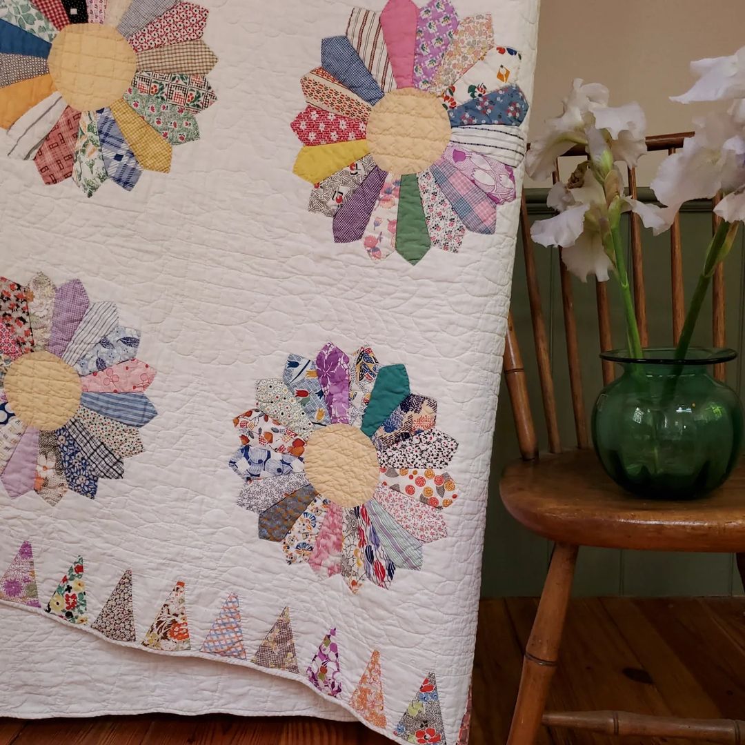 Friendship Flower Quilt