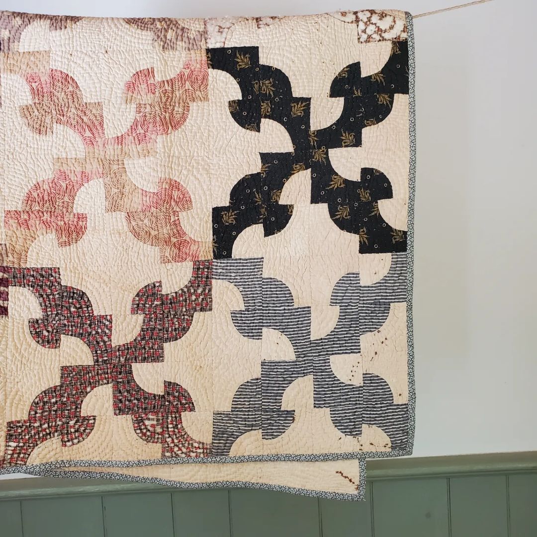 Drunkards Path Quilt
