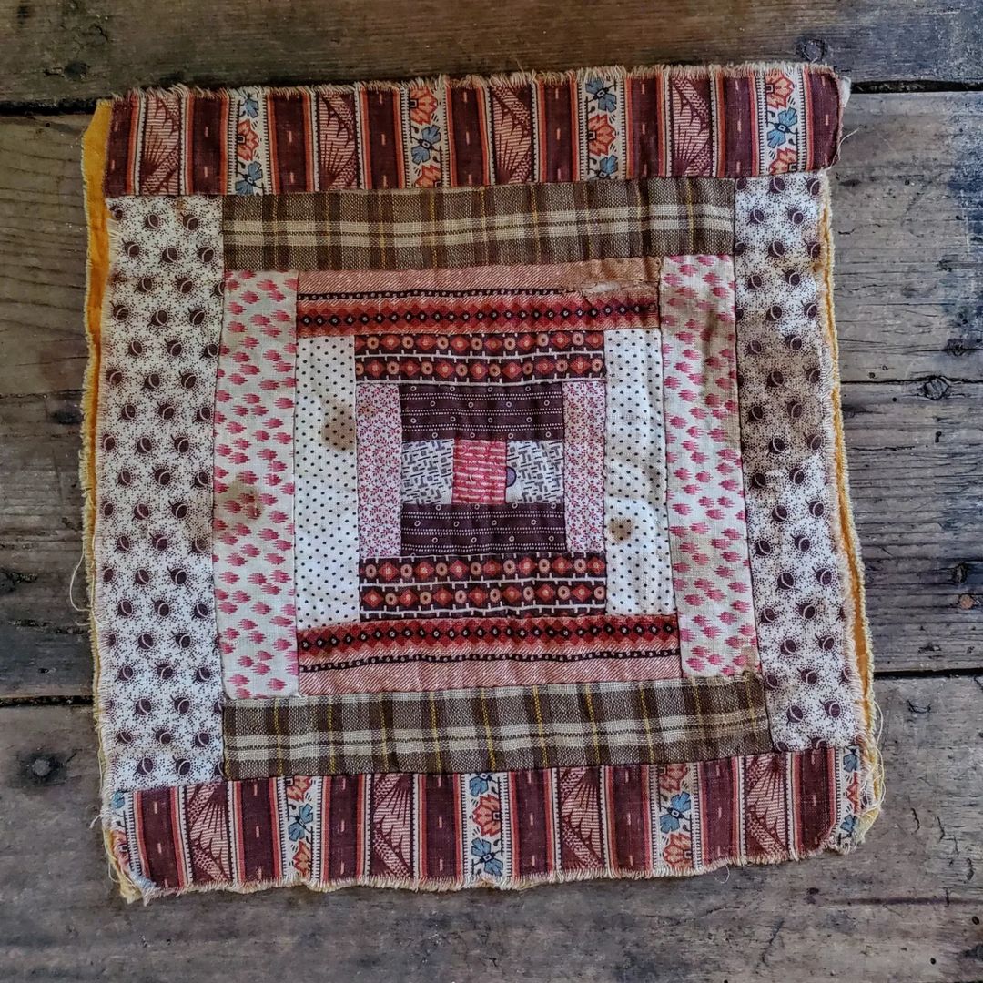 Madder Log Cabin Quilt Block