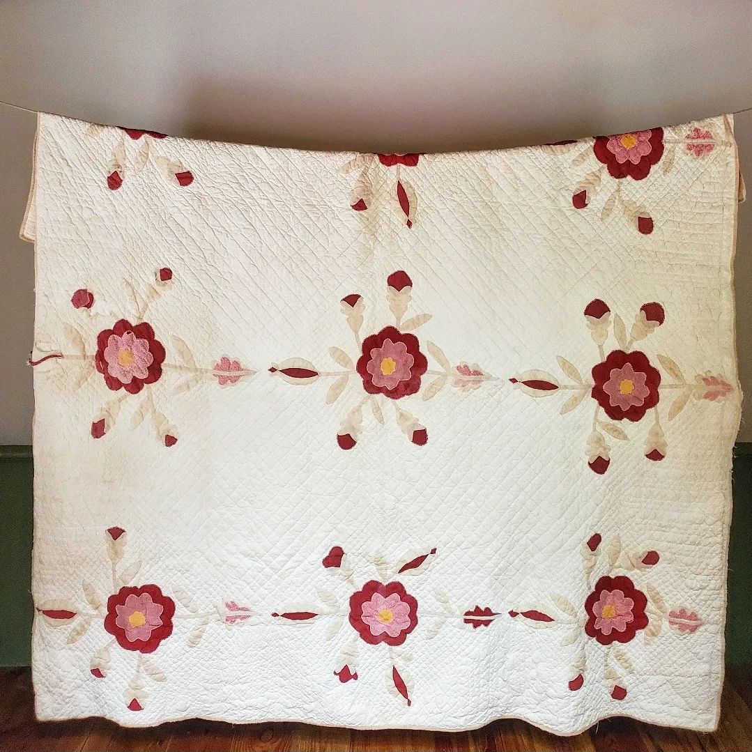 Rose Applique Quilt 3