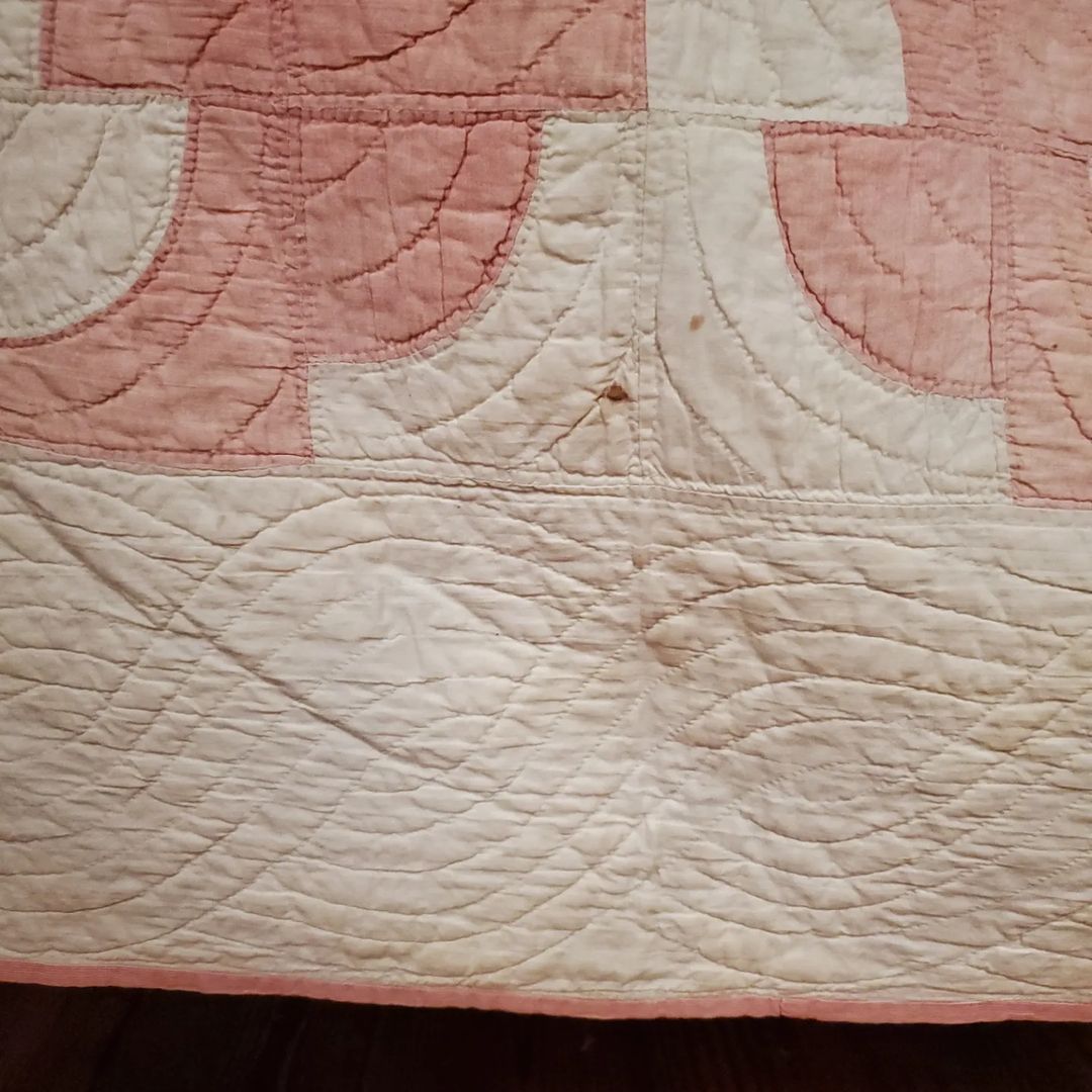 Pink Drunkards Path Quilt