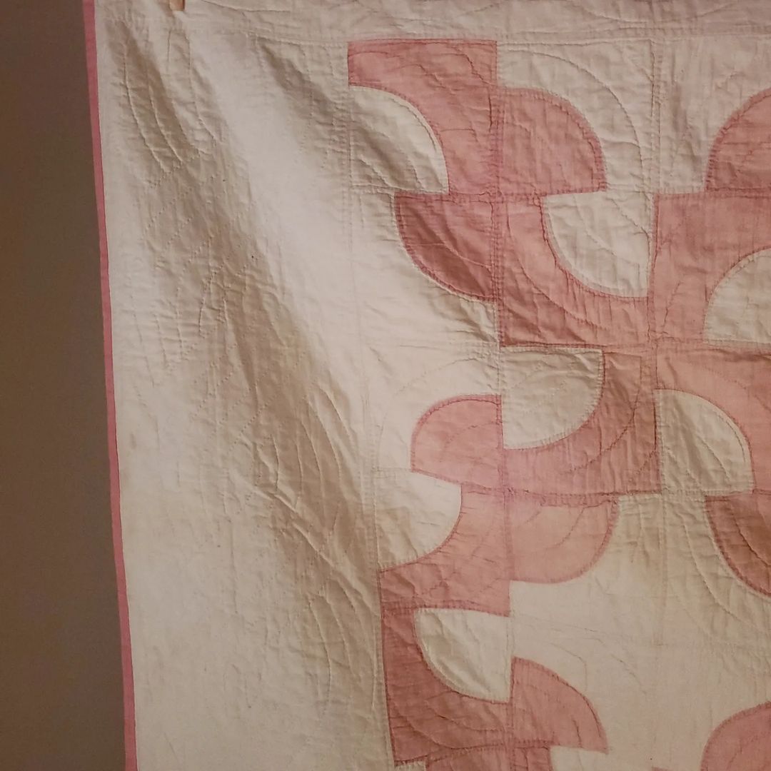 Pink Drunkards Path Quilt