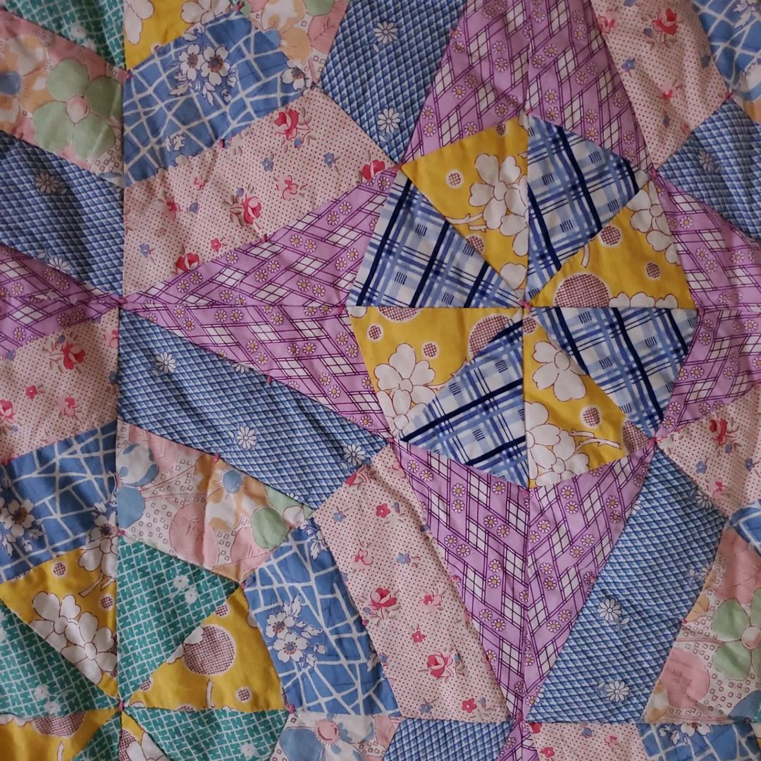 Vintage Spider Web Quilt