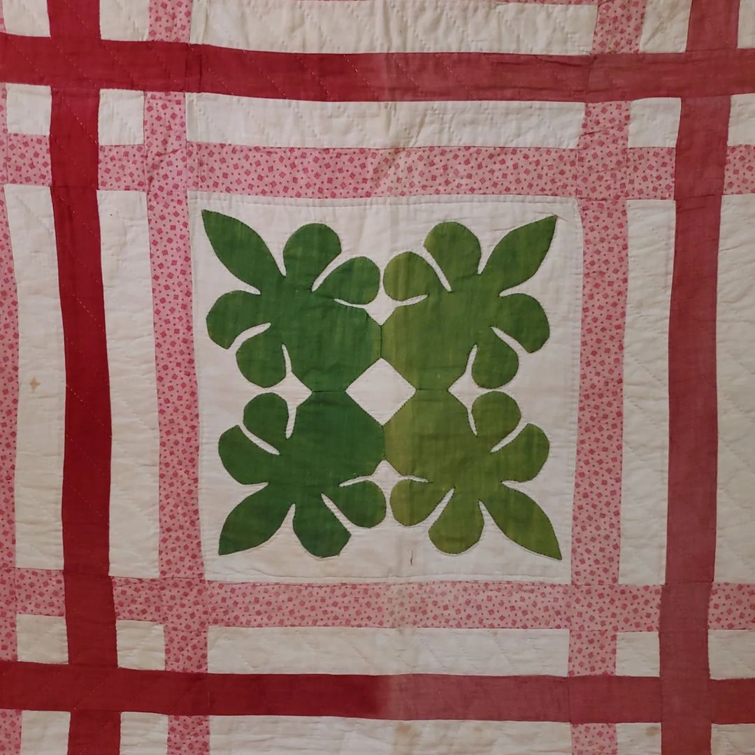 Pineapple Applique Quilt