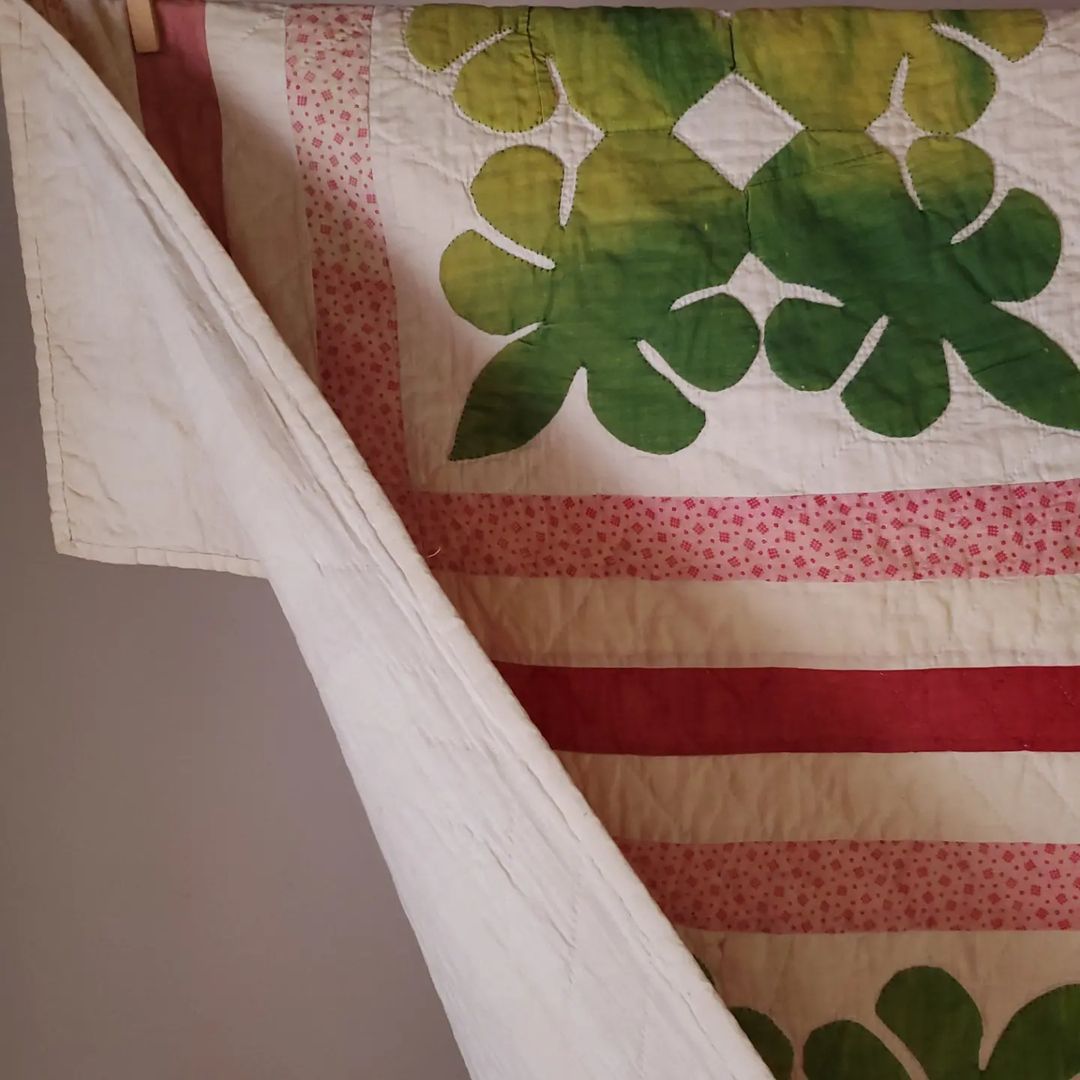 Pineapple Applique Quilt