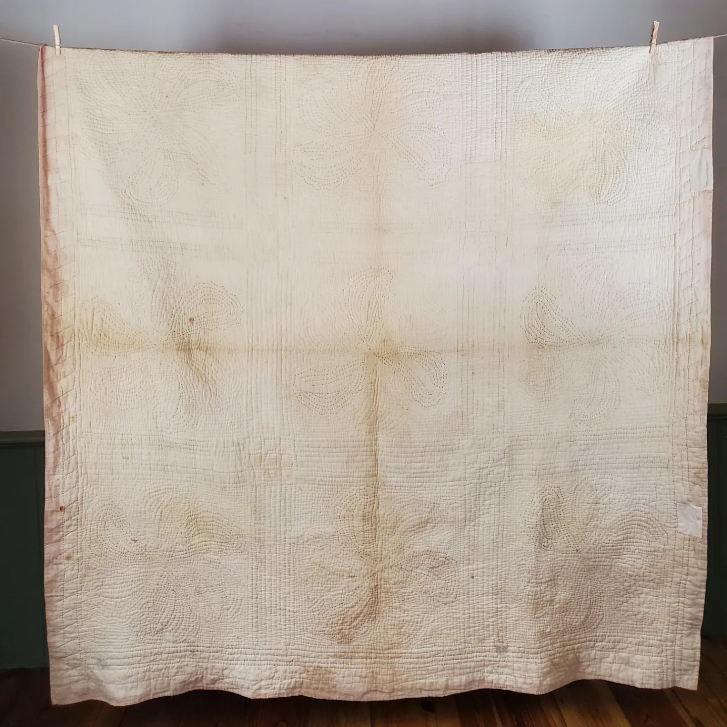 Antique Oakleaf Quilt