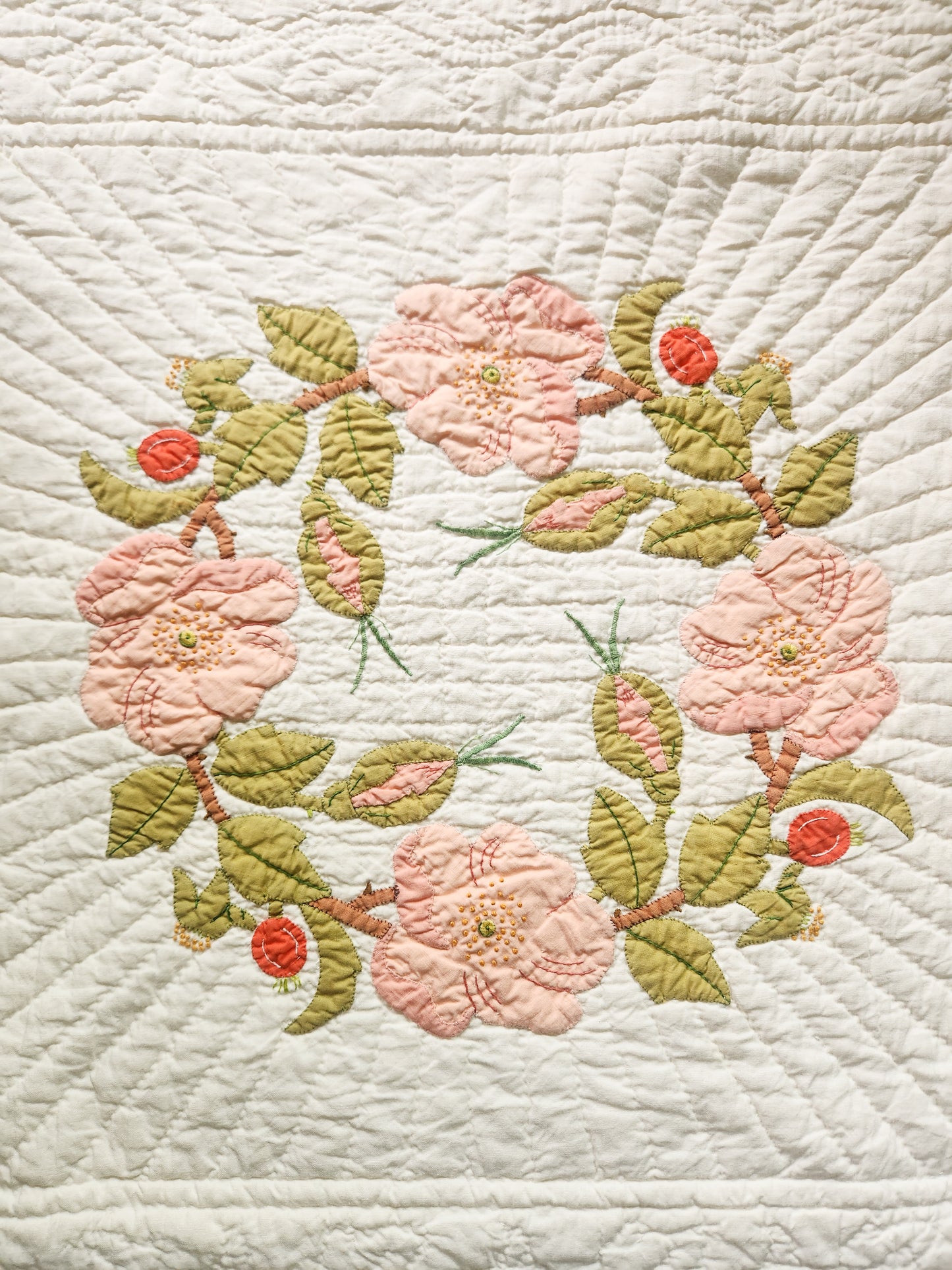 Vintage Rose Quilt c1940