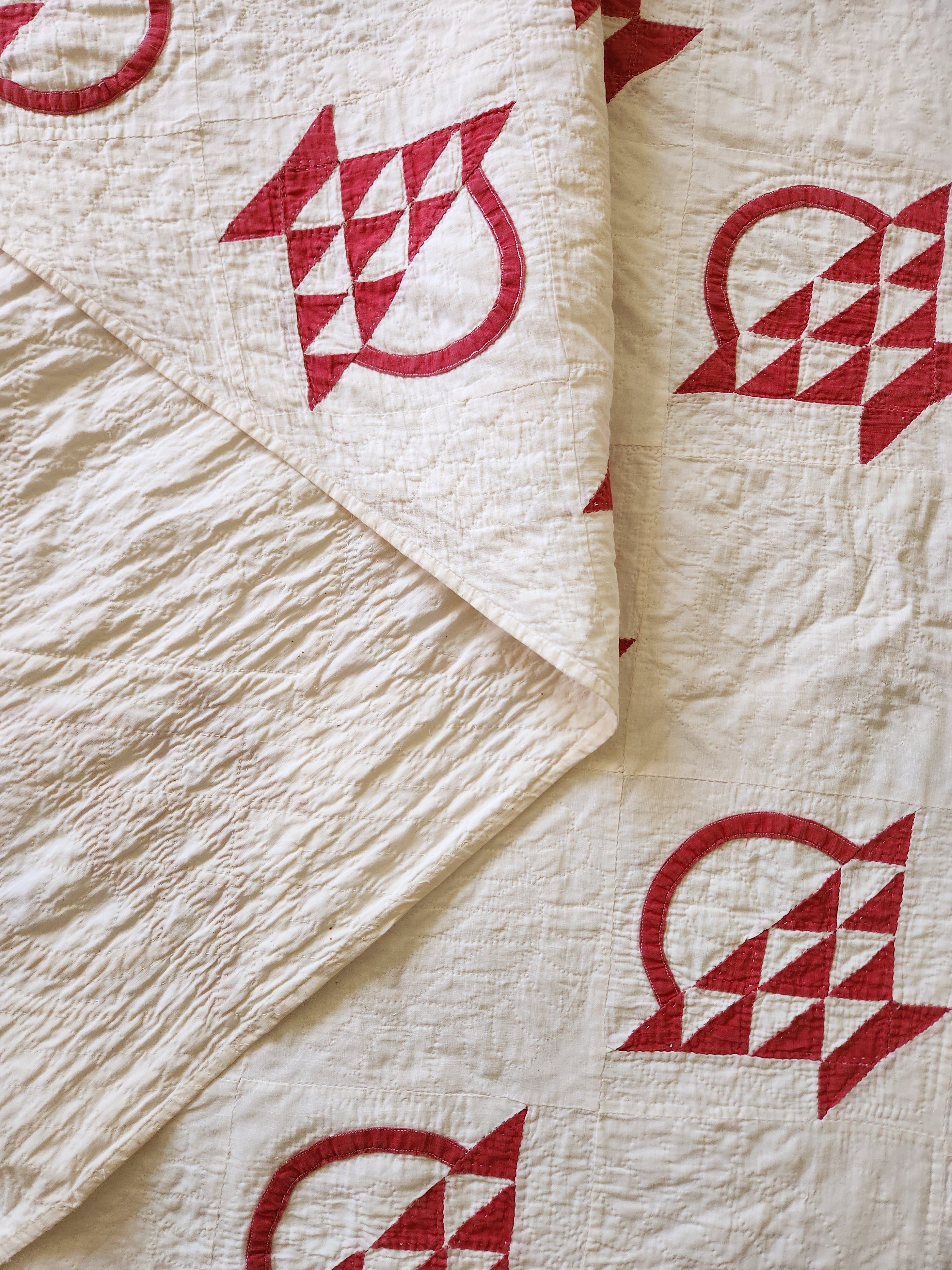 Antique Red & White Baskets Quilt – Caravan Quilts