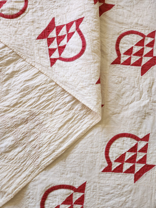 Antique Red & White Baskets Quilt