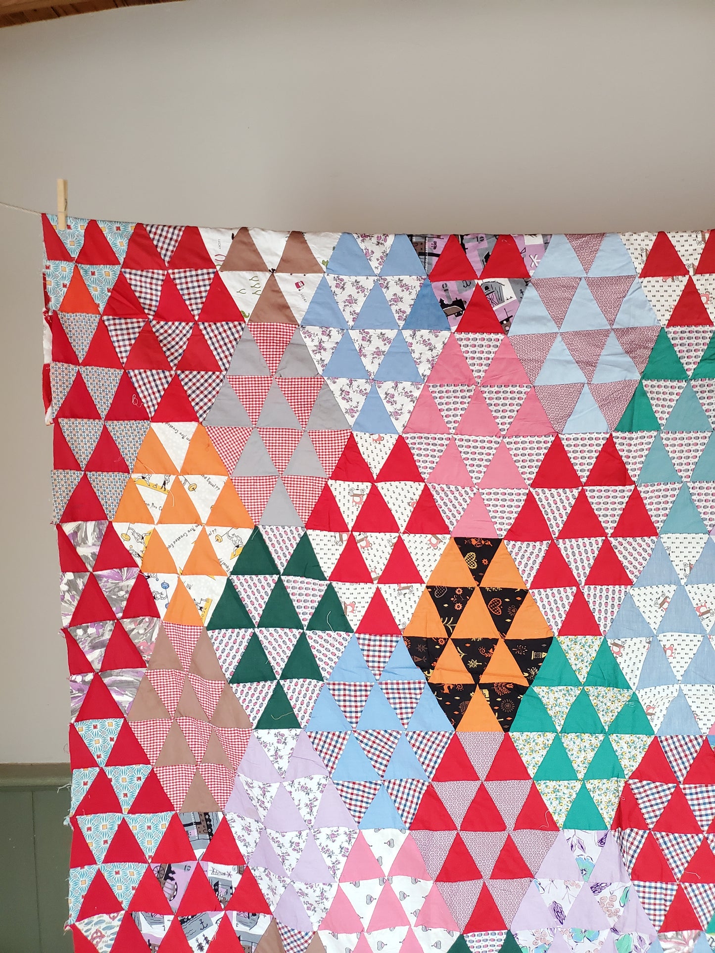 Vintage Half Triangle Feed Sack Quilt, ca 1950