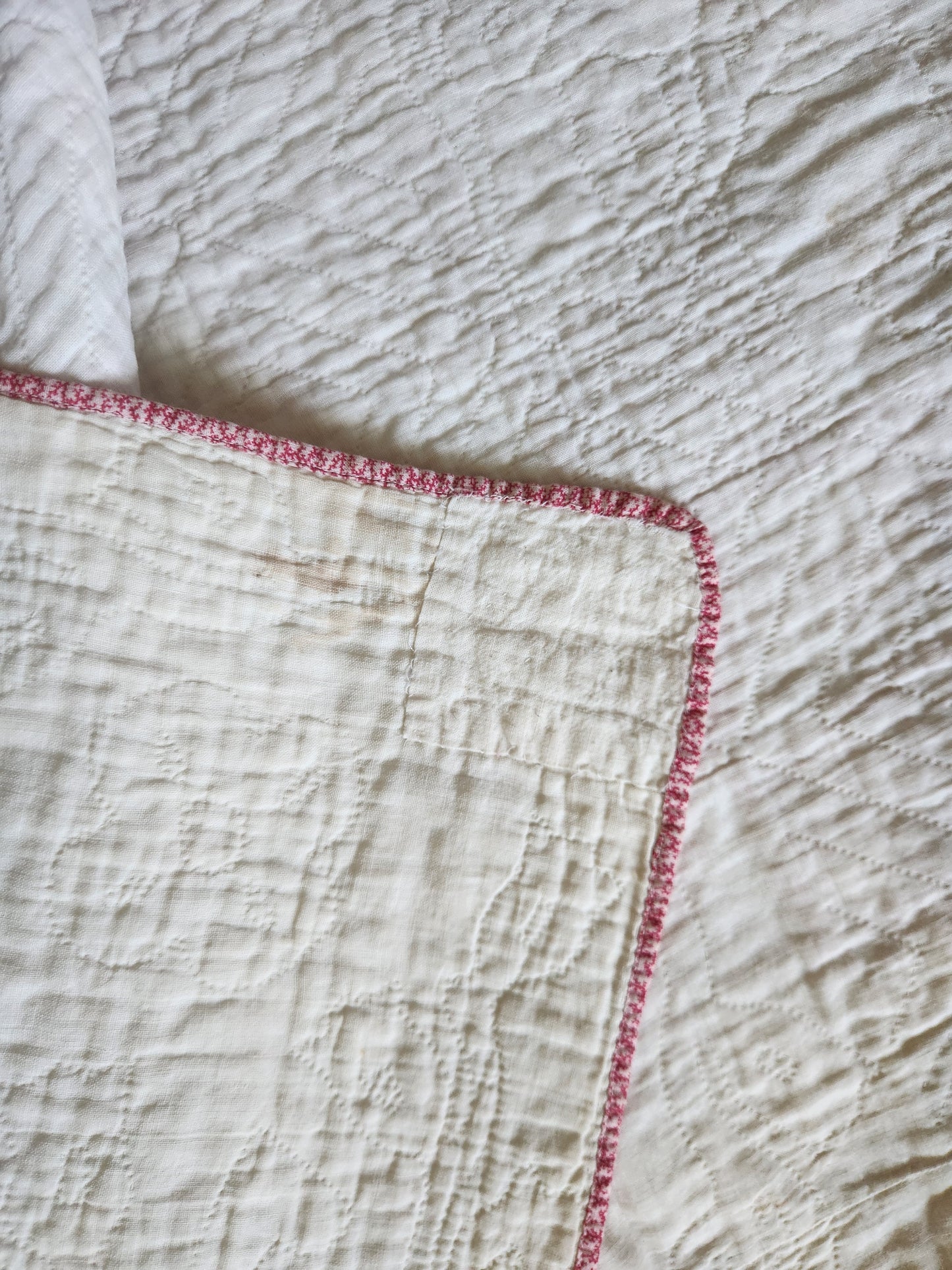 Antique Pink & White Irish Chain Quilt