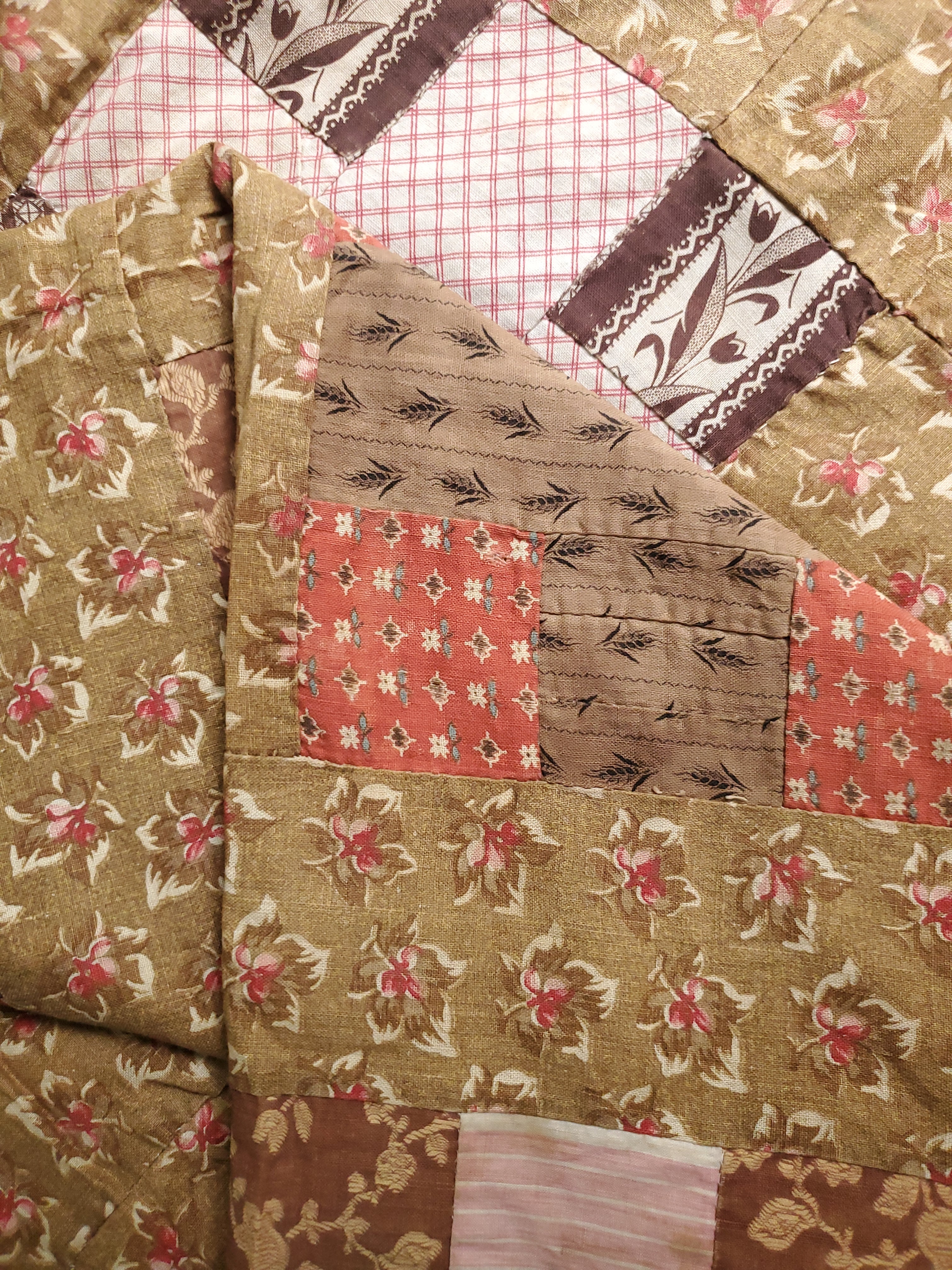 Vintage Hand pieced quilt sale