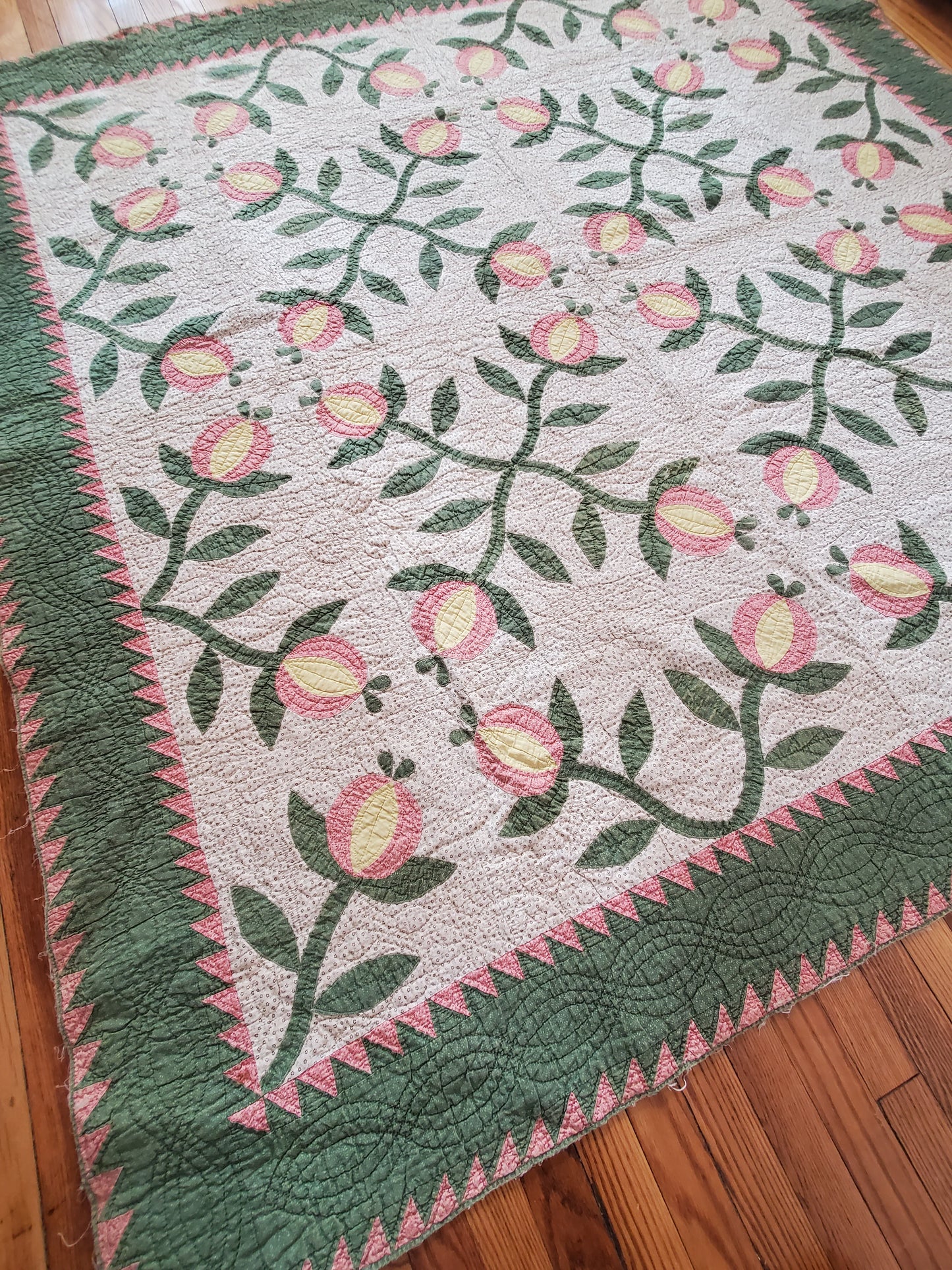 Love Apple Antique Quilt