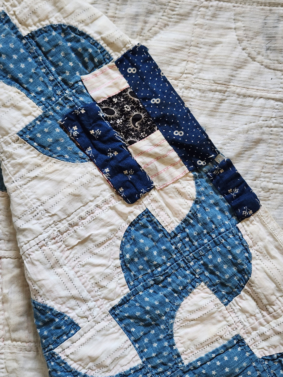 Antique Blue & White Drunkard's Path Quilt c1920