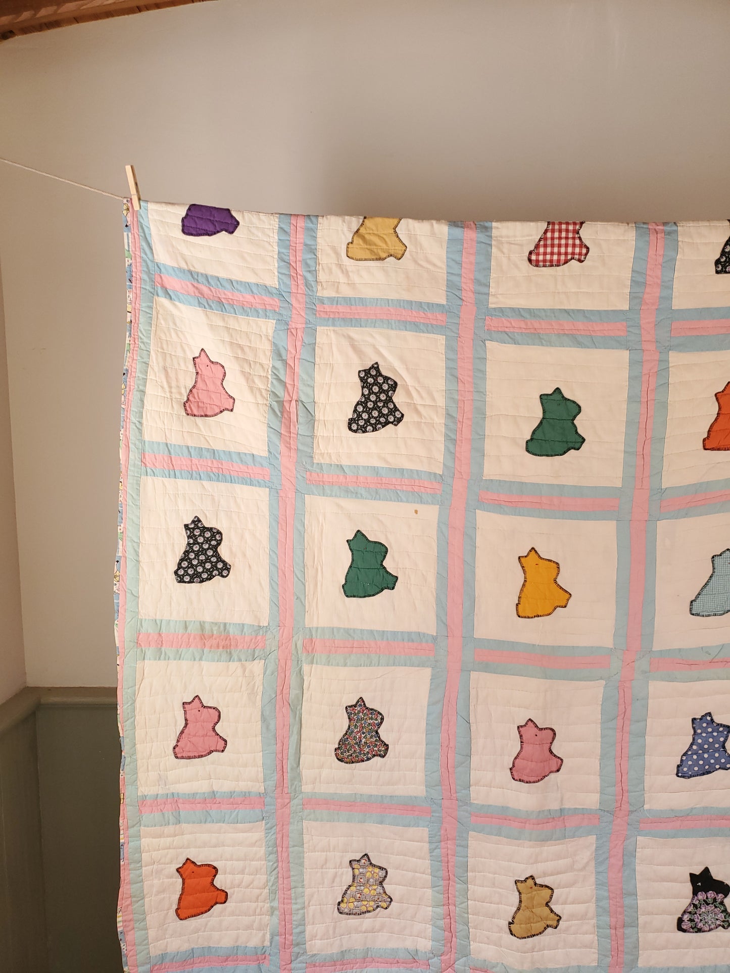 Vintage Feed Sack Bunny Quilt, ca 1950