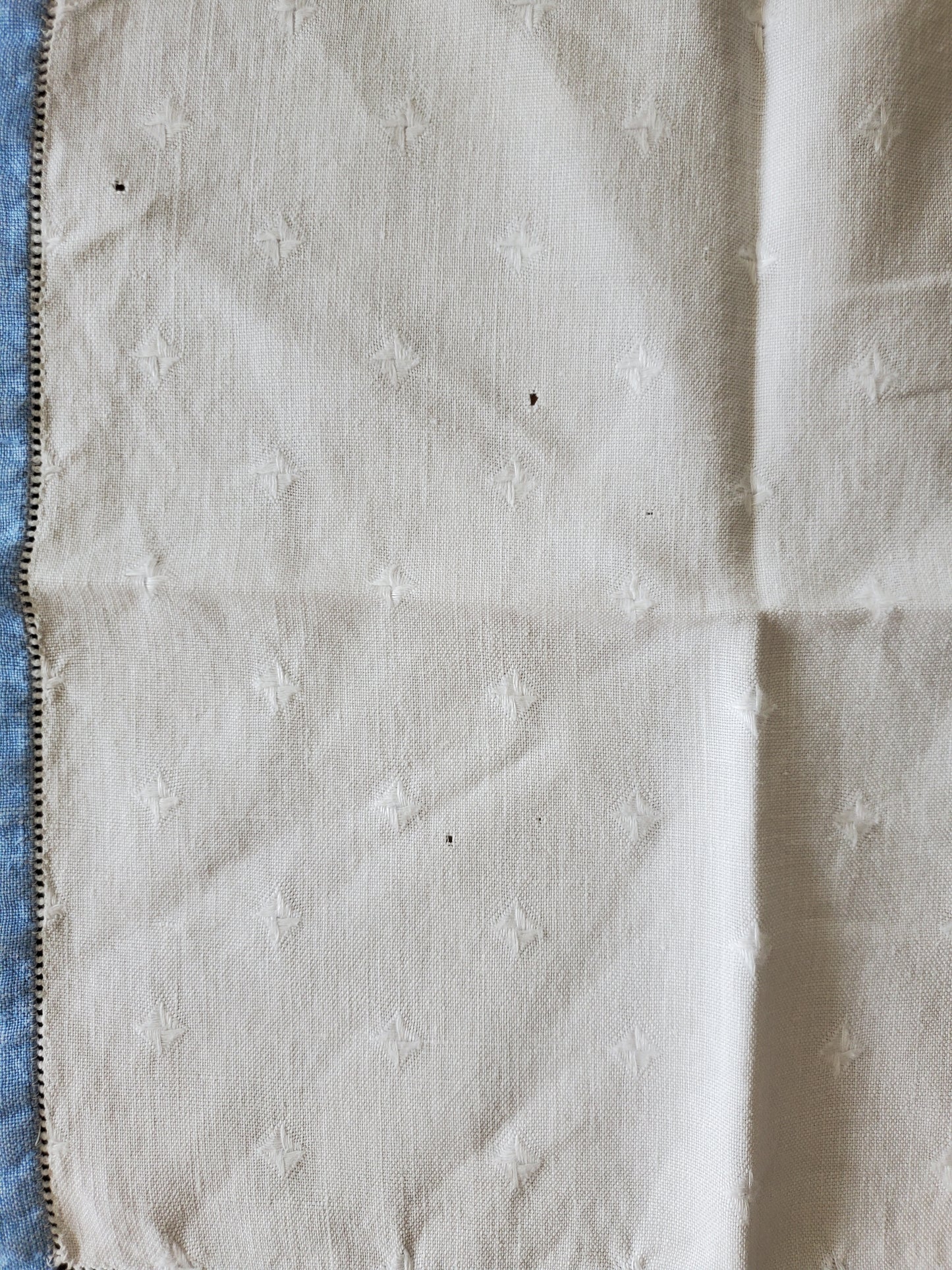 Set of 3 Blue and White Vintage Linen Napkins