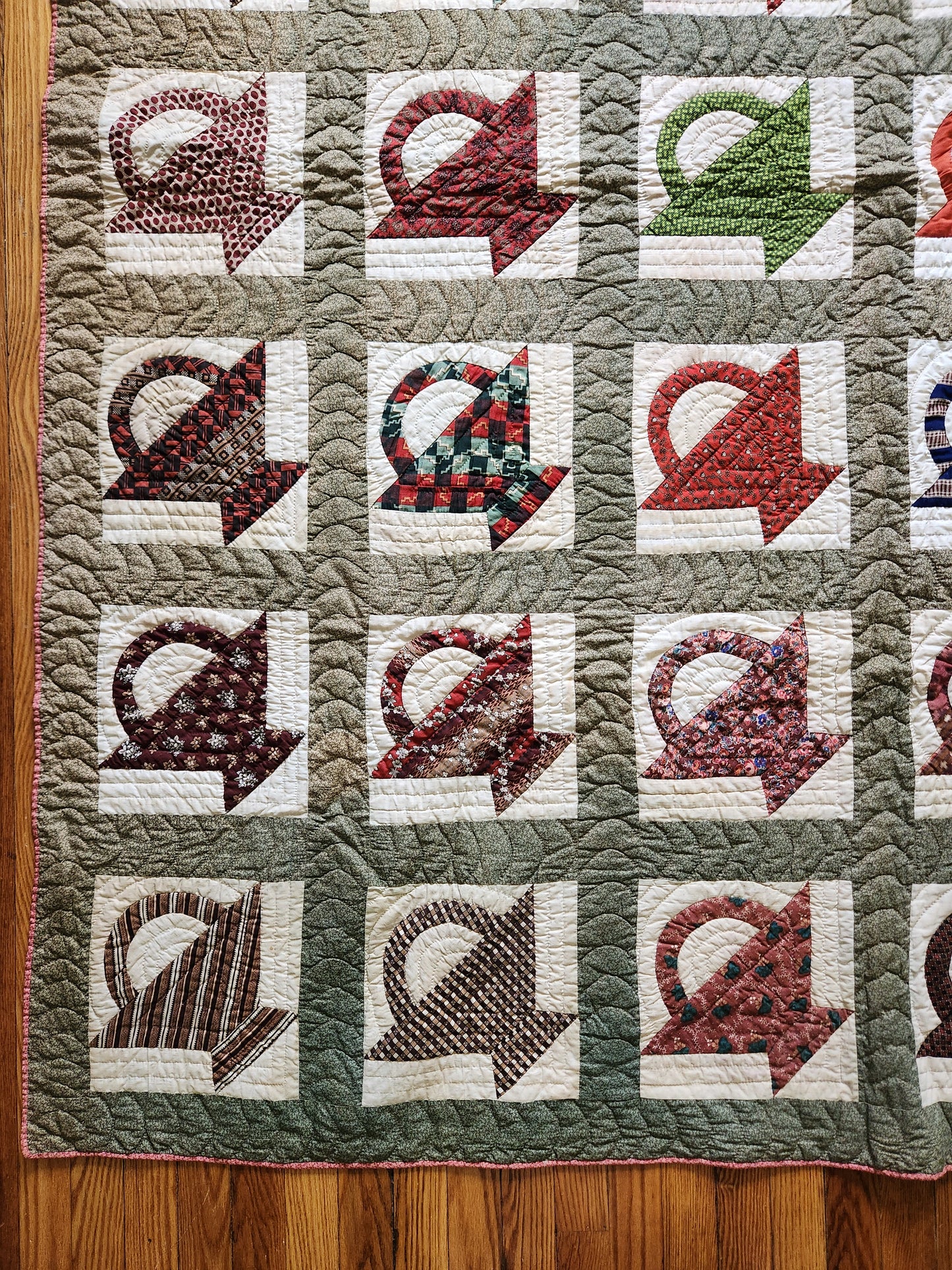 Antique 19th Century Baskets Quilt