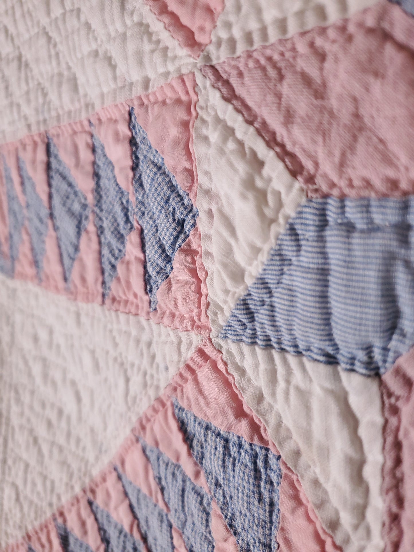 Gorgeous Vintage Quilt