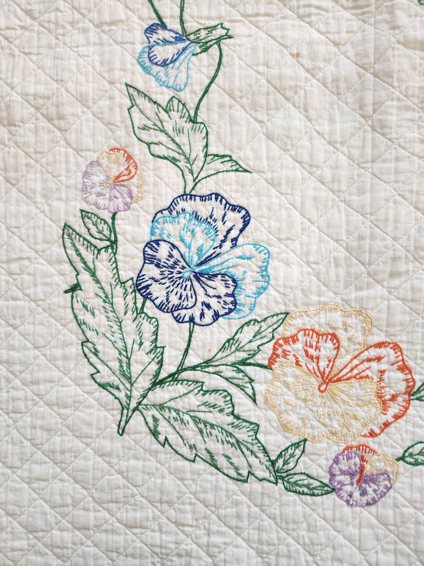 Vintage Pansy Embroidered Quilt c1940