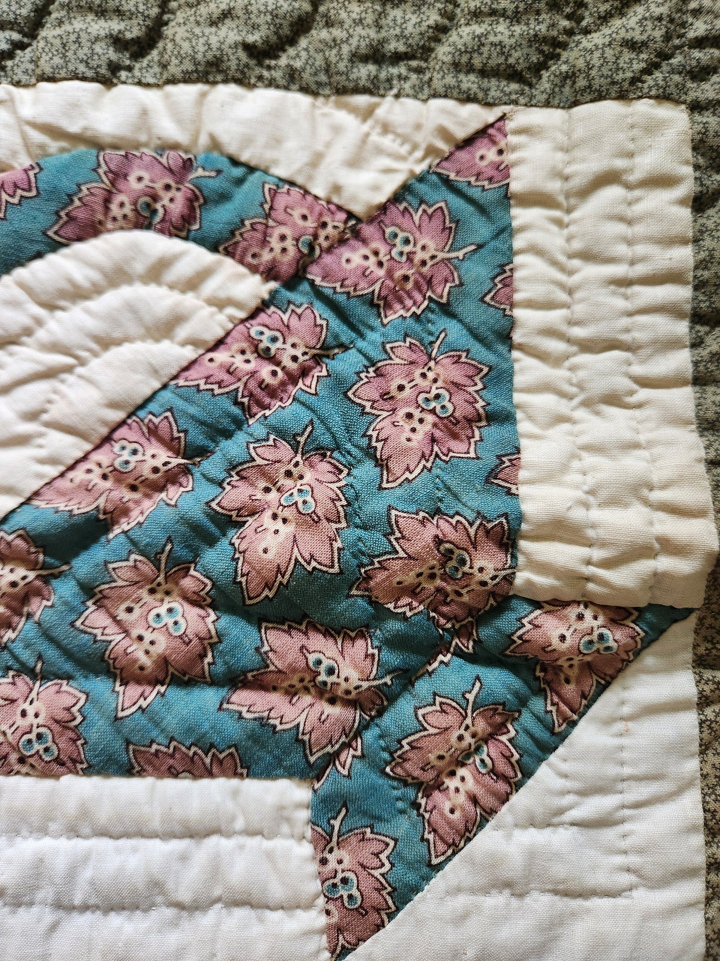 Antique 19th Century Baskets Quilt