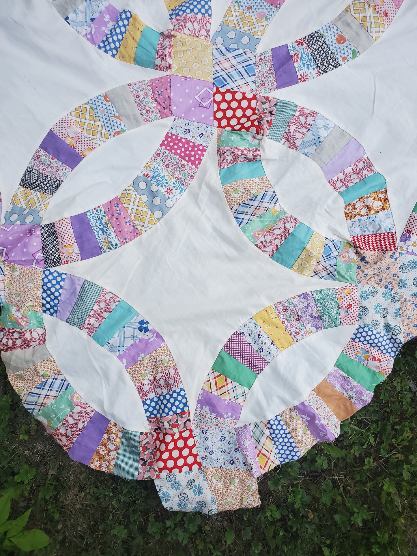 Vintage Wedding Ring Quilt Top, ca 1950