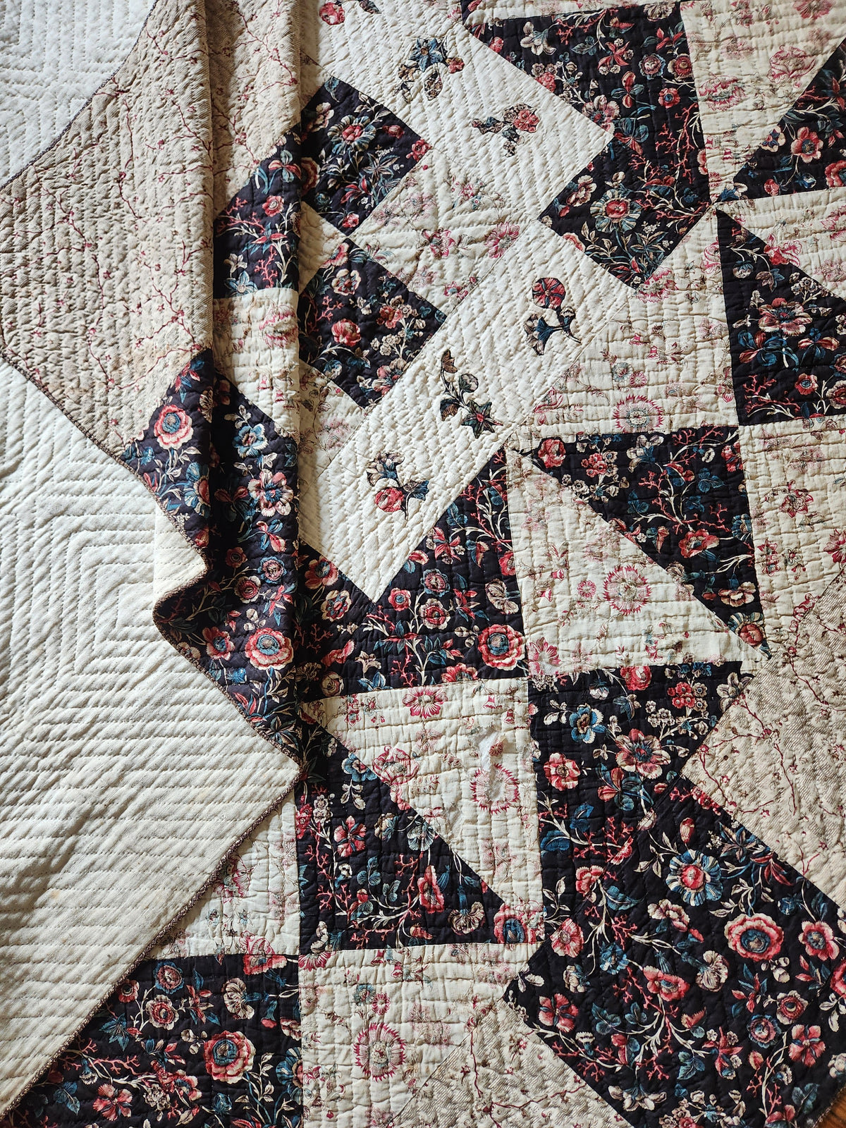 Antique Chintz Center Medallion Quilt c1830