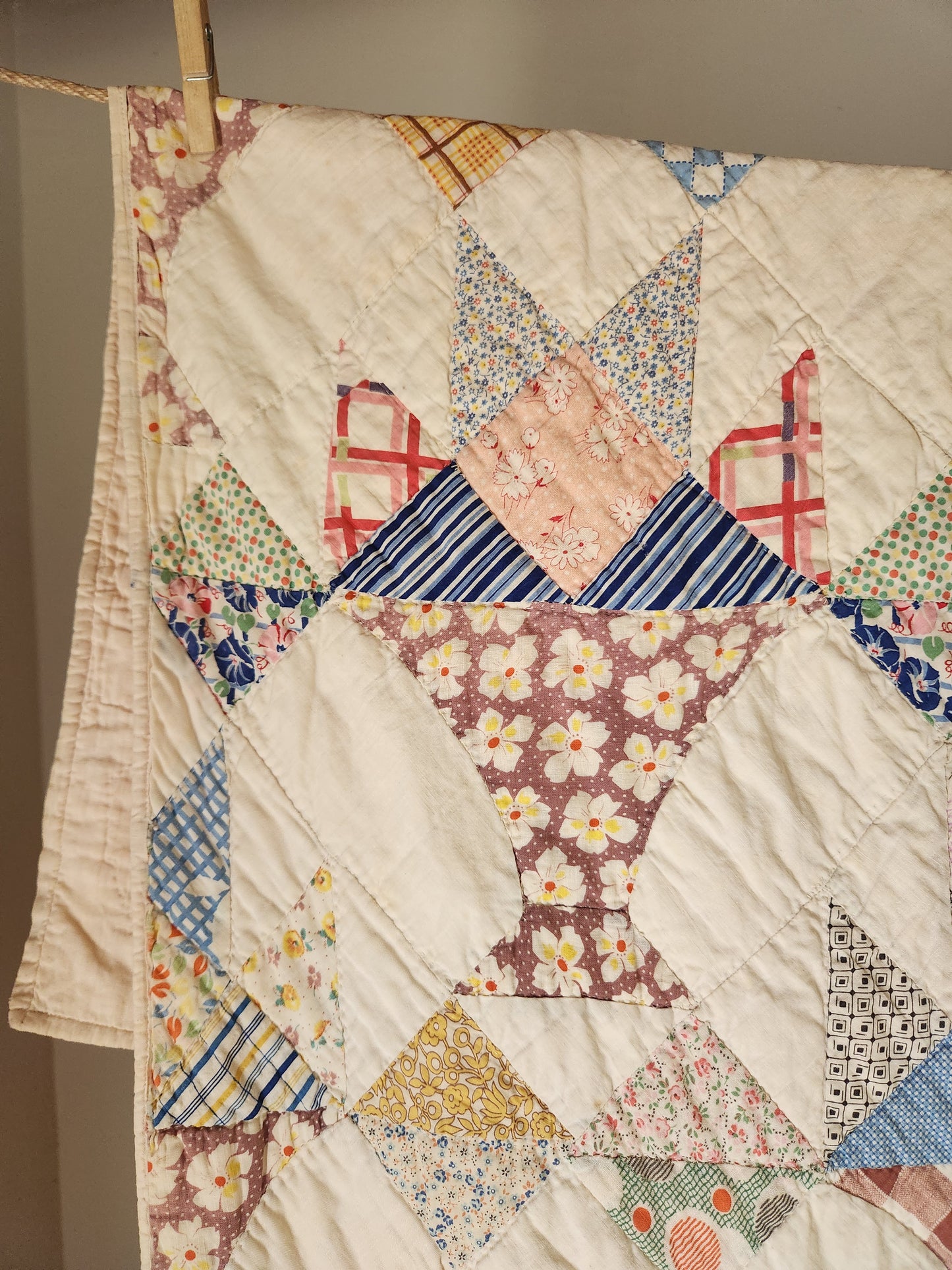 Vintage Cake Stand Quilt c1930
